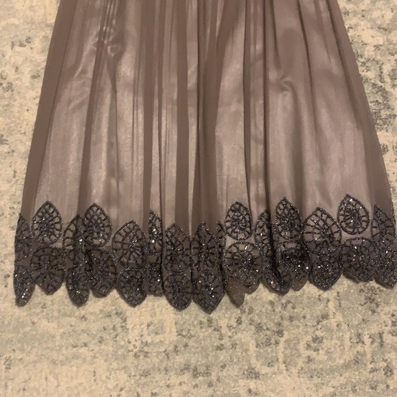 Adrianna Papell Evening Dress - Picture 3 of 7